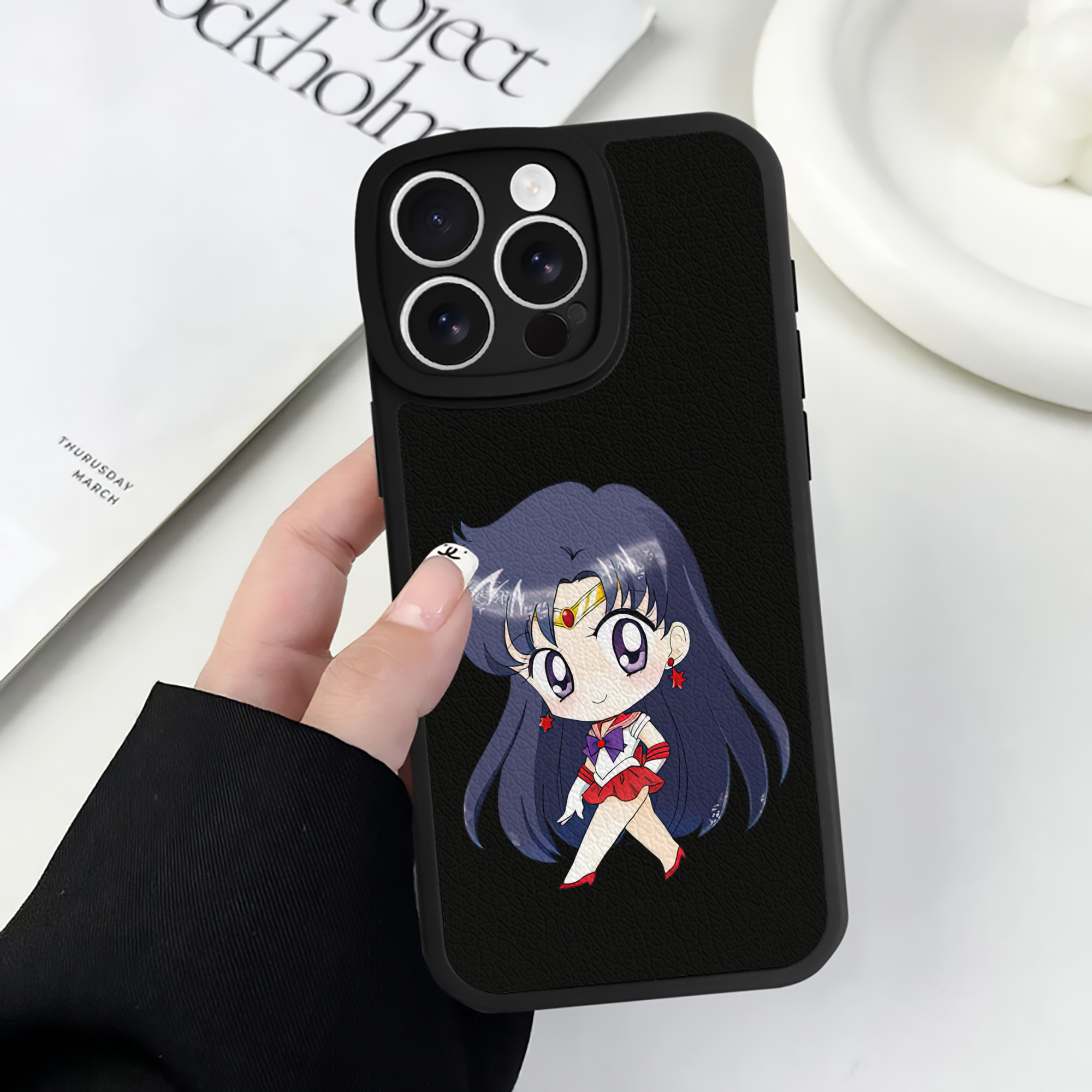 （画像用） 美少女戦士セーラームーン 火野レイ ひの レイ Sailor Moon Hino Rei （セーラーマーズ,Sailor Mars） 【iPhone 16シリーズ対応】シリコンスマホケース（レザー調） 材質：シリコン